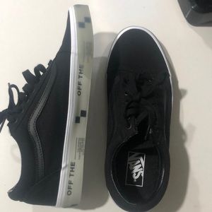 Vans Old Skool men’s 9.5 women’s 11 NWOB